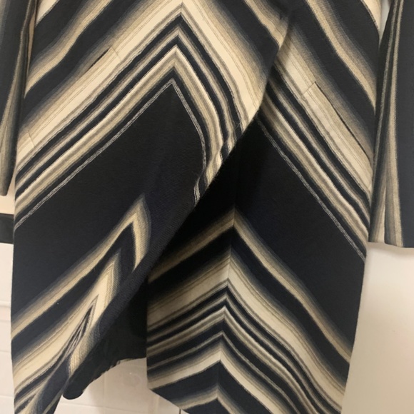 EUC Givenchy Paris Women Brown Stripe Virgin Wool Coat - Size Small - Picture 4 of 12